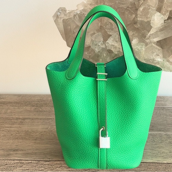 BNIB BEAUTIFUL HERMES VERTE COMIC PICOTIN 18 - Picture 2 of 3